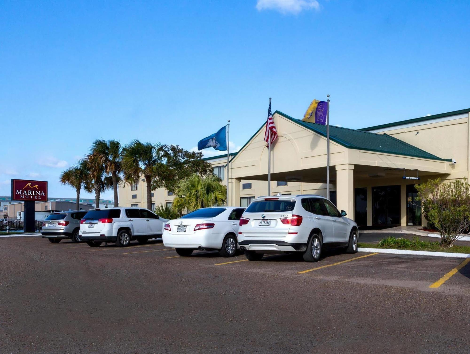 Marina Inn & Suites Chalmette-New Orleans Bagian luar foto