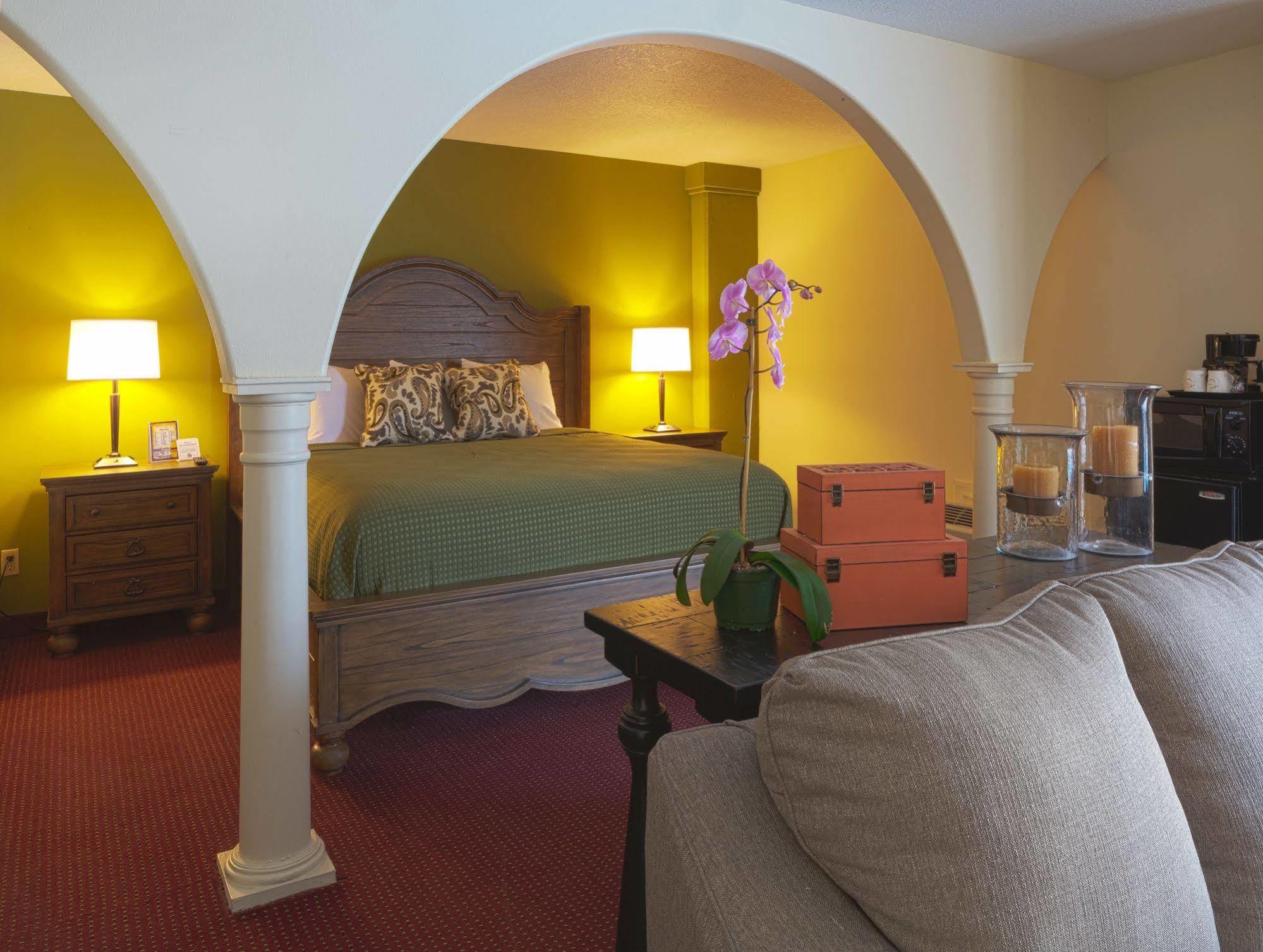 Marina Inn & Suites Chalmette-New Orleans Bagian luar foto