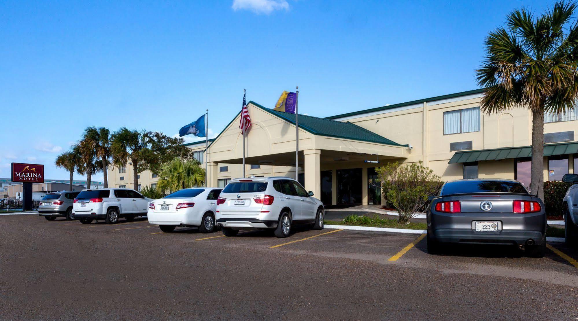 Marina Inn & Suites Chalmette-New Orleans Bagian luar foto